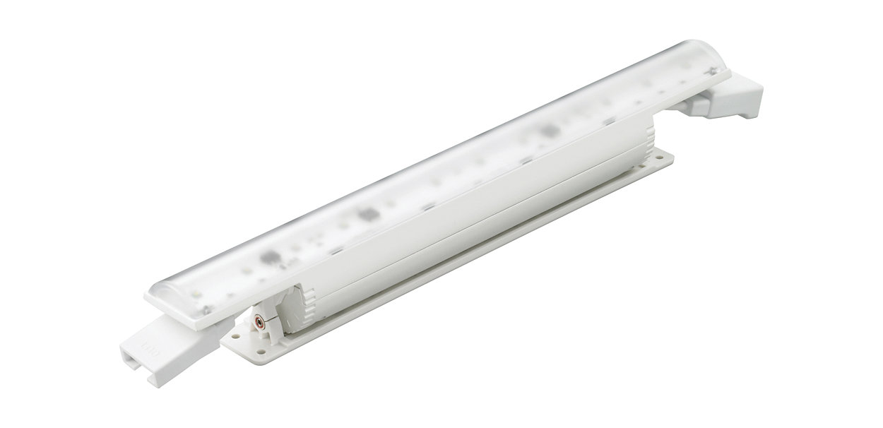 eColor Cove MX Powercore - Premium interior linear LED cove and accent luminaire with solid color light