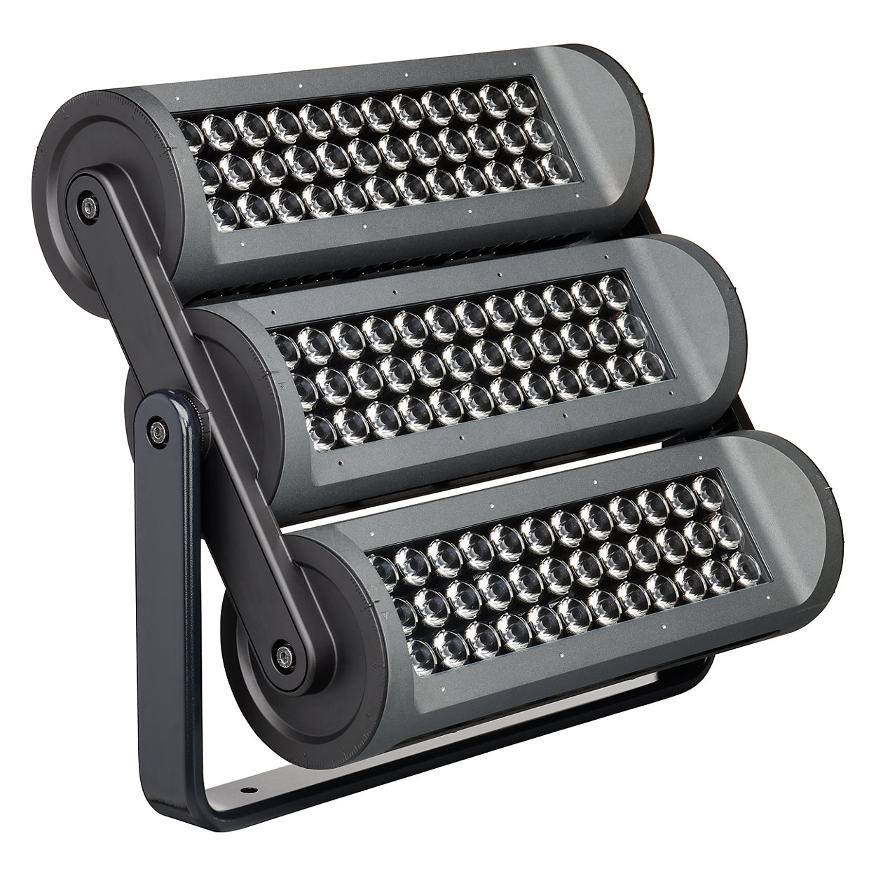 High-performance long-throw exterior LED luminaire with RGBA or RGBW light