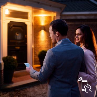 ç¡è«å¨å®¤å§æå¤åºæçå¯æºæ§æ§å¶