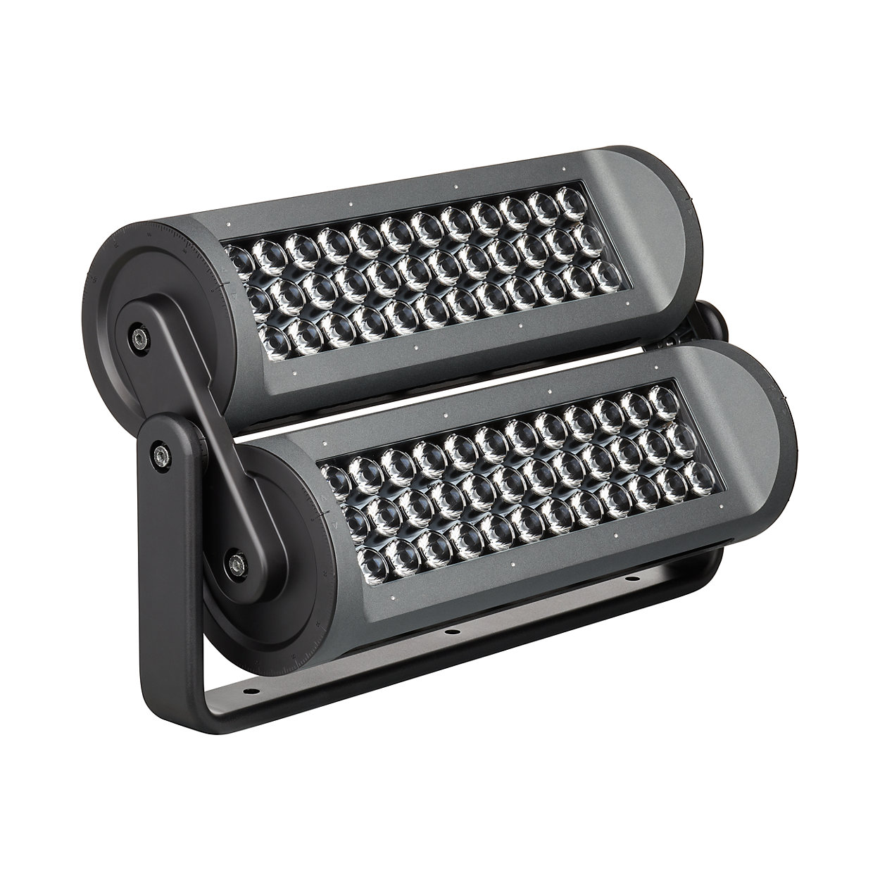 High-performance long-throw exterior LED luminaire with RGBA or RGBW light